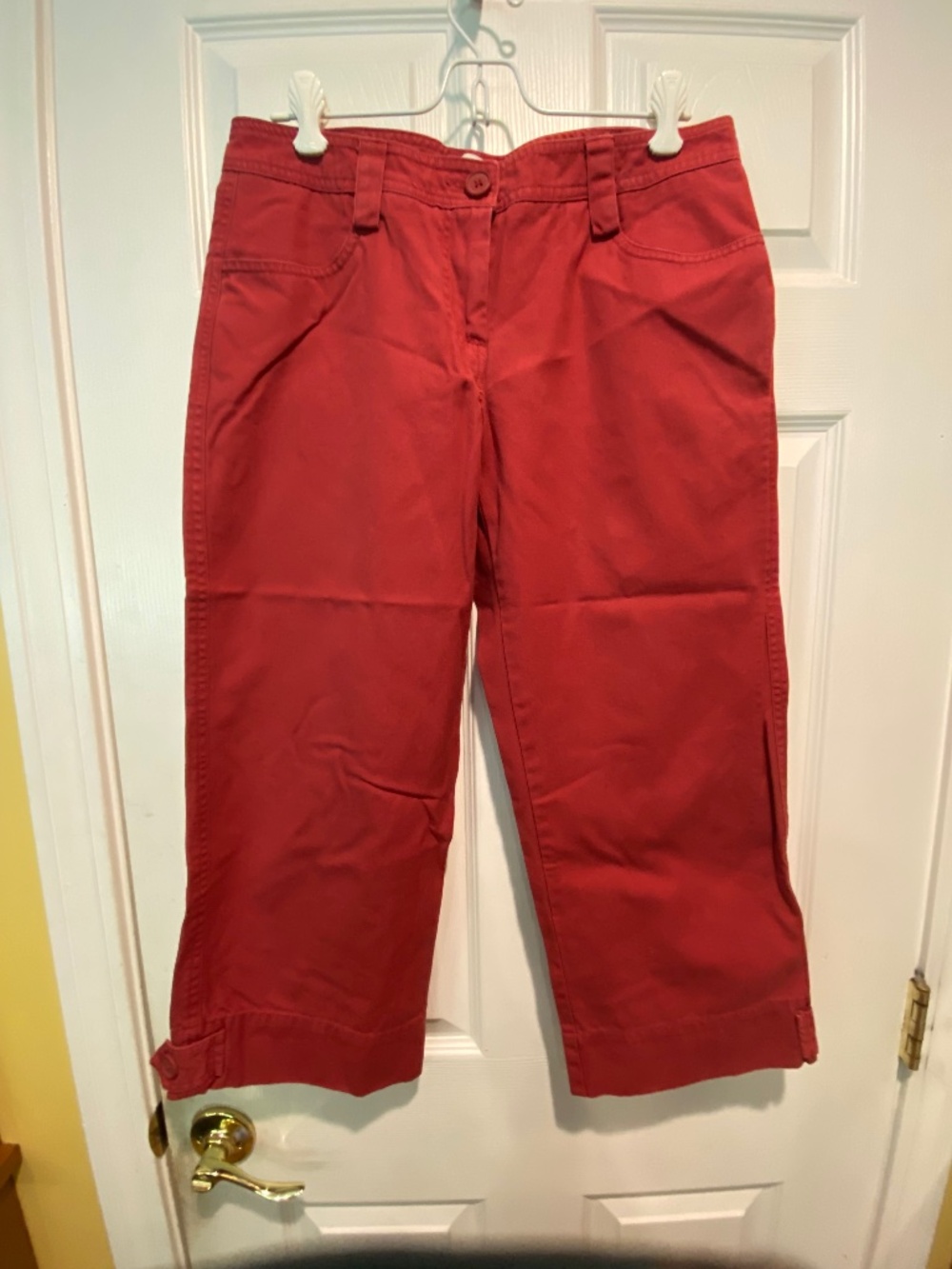 CAbi 100% Cotton Size 4 Red Capri Pants